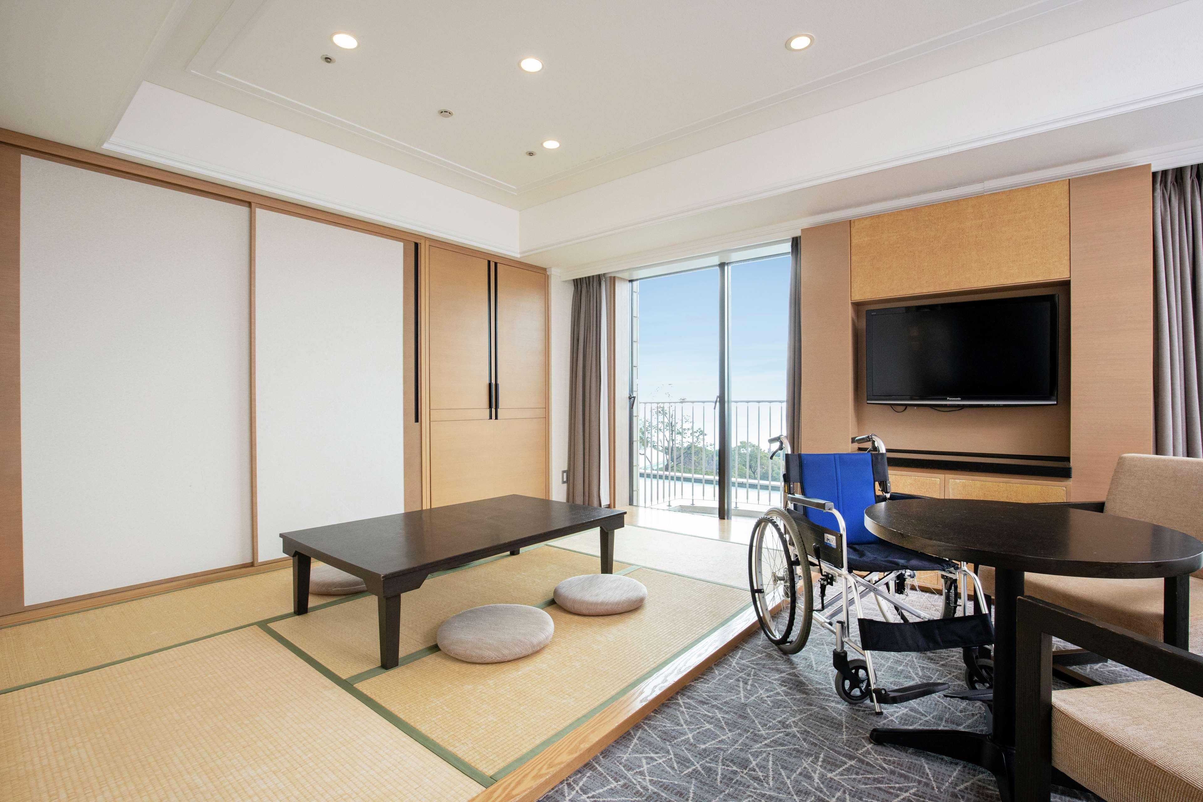 Hilton Odawara Resort & Spa Экстерьер фото